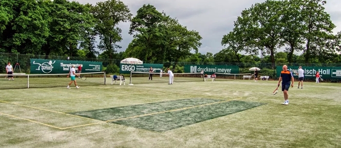 Tennis